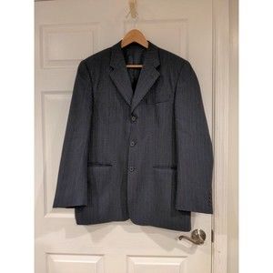 Gray Stripe 3 Button Suit 40R 33 waist